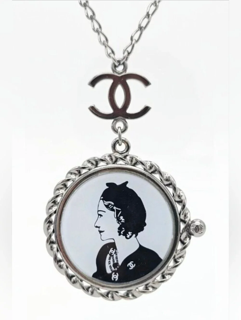 CHANEL Vintage 36